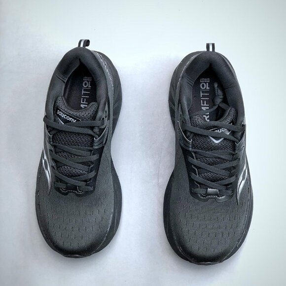 Saucony Triumph 22 Sports Jogging Shoes Black main image 9